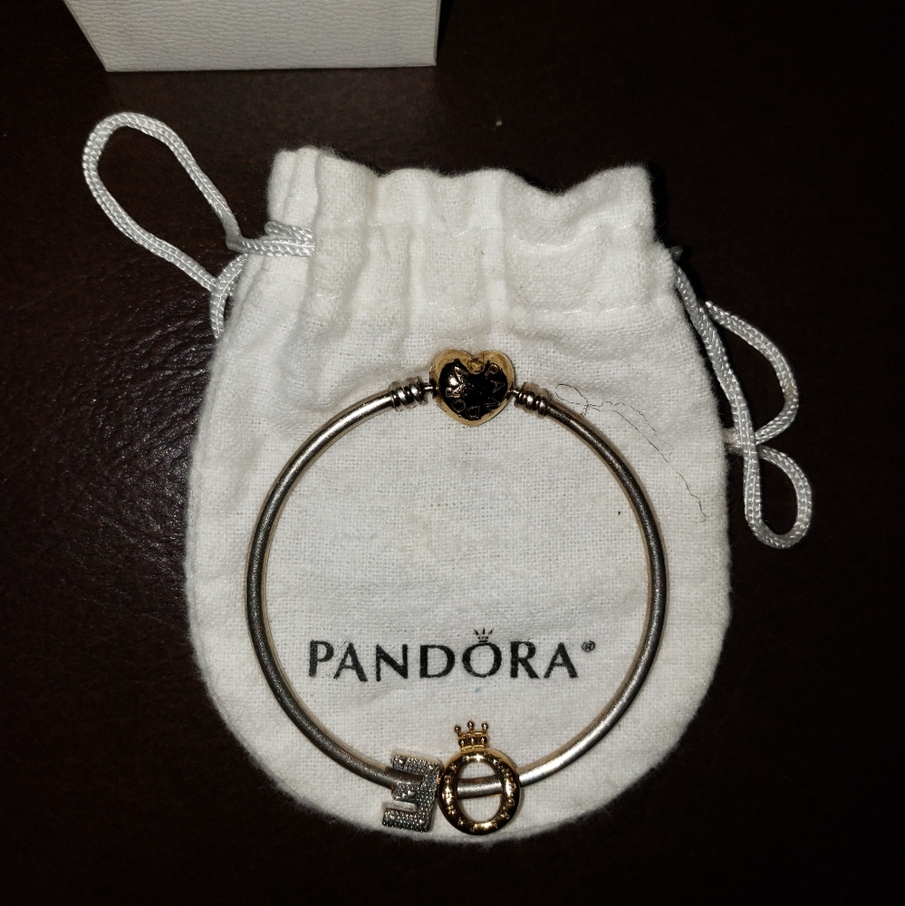 Pandora heart clasp bangle